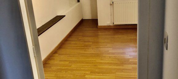 Дом с 7 комнатами в Ле Блан, Франция № 214763 8