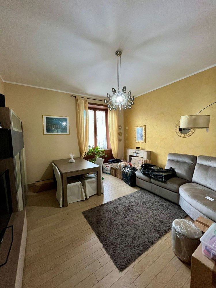 4-Zimmer Wohnung in Avellino, Italy, Nr. 24295
