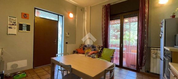 1 bedroom Apartment in Monza, Italy No. 291570 2