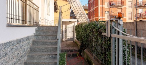 2 غرف نوم فيلا في Cinisello Balsamo, Italy رقم 128963 28