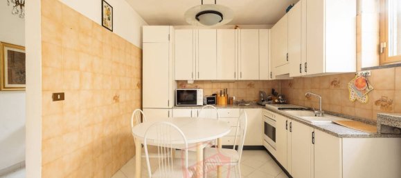 2 غرف نوم فيلا في Cinisello Balsamo, Italy رقم 128963 25