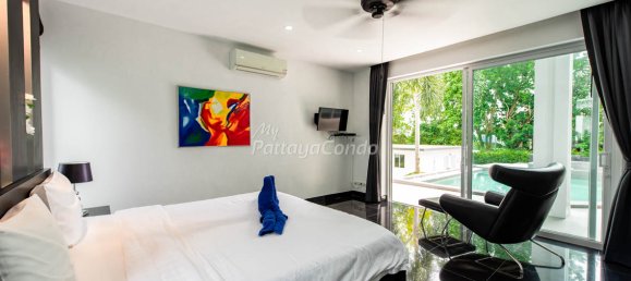 5 bedrooms Cafe / restaurant in Pattaya, Thailand No. 24843 20
