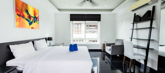 5 bedrooms Cafe / restaurant in Pattaya, Thailand No. 24843 24