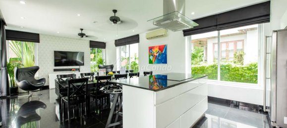5 bedrooms Cafe / restaurant in Pattaya, Thailand No. 24843 7