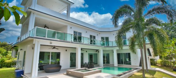 5 bedrooms Cafe / restaurant in Pattaya, Thailand No. 24843 3