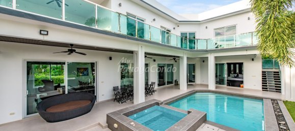 5 bedrooms Cafe / restaurant in Pattaya, Thailand No. 24843 4