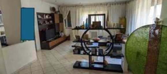 Квартира с 3 комнатами в Бовизио Машаго, Италия № 181654 3