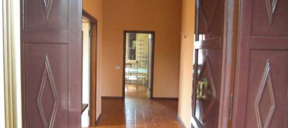 2 Schlafzimmer Villa in Colli al Metauro, Italy, Nr. 72907 3