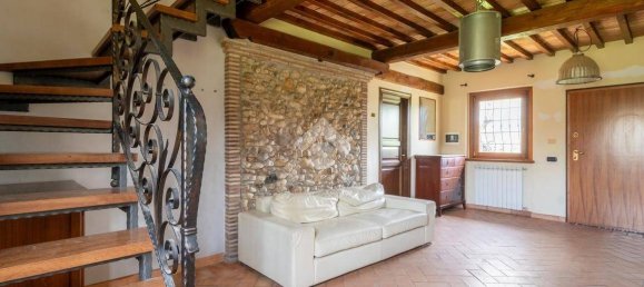 4 bedrooms Villa in Campagnano di Roma, Italy No. 54368 6