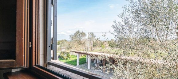 4 bedrooms Villa in Campagnano di Roma, Italy No. 54368 15