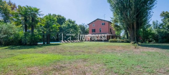 4 bedrooms Villa in Soliera, Italy No. 292837 40