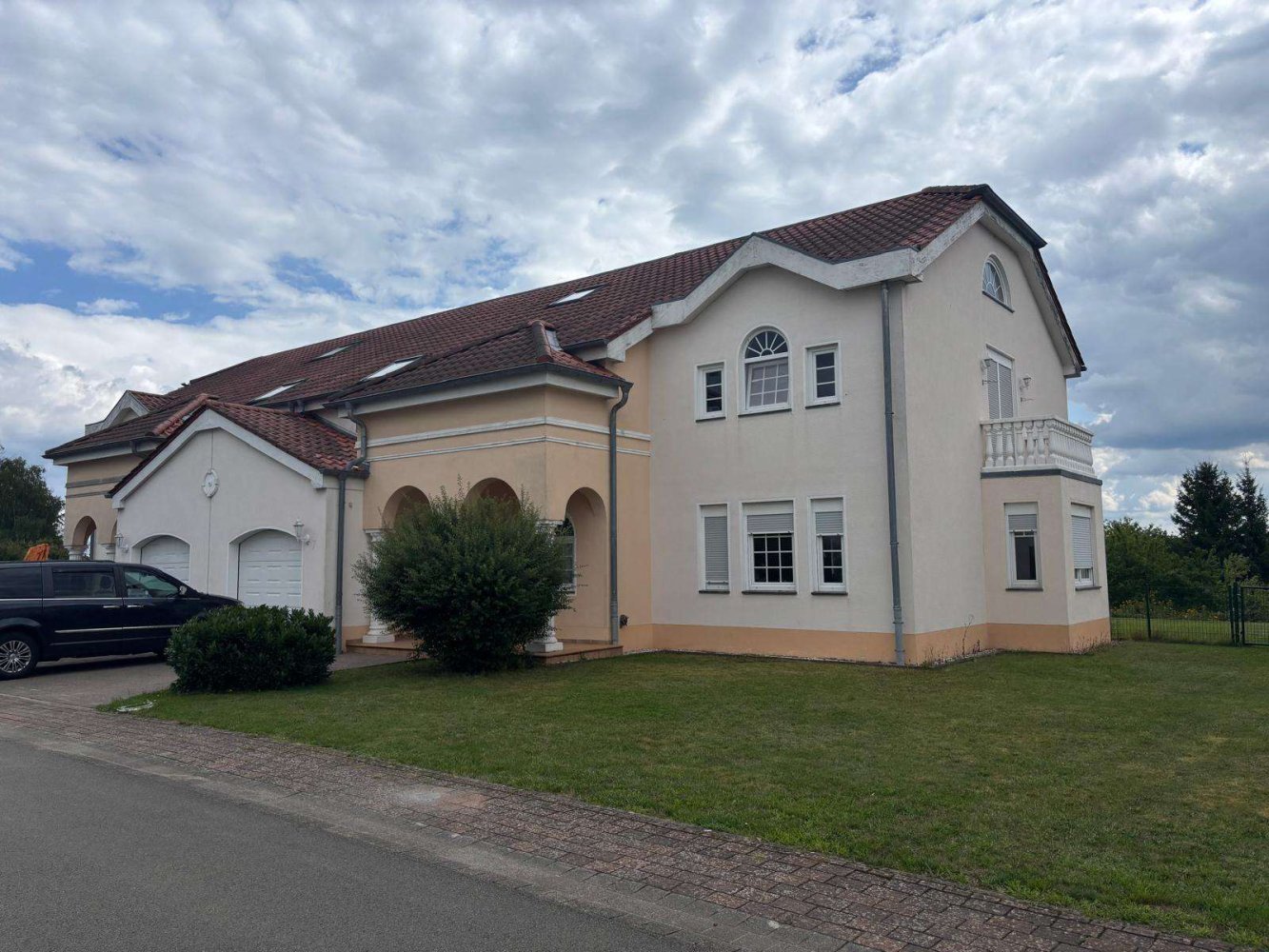 Moradia em banda T6 em Kaiserslautern, Germany N.º 247012