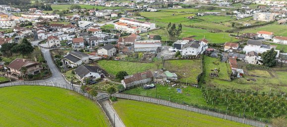 2 bedrooms House in Braga, Portugal No. 34269 5