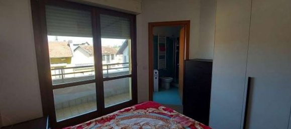 4 rooms Apartment in Busto Arsizio, Italy No. 1668 24