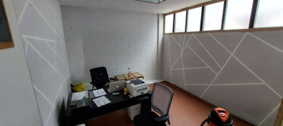 Entrepôt à Arosio, Italy 550m² No. 380570 14