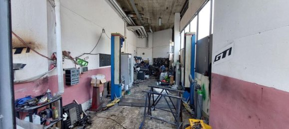 Entrepôt à Arosio, Italy 550m² No. 380570 5