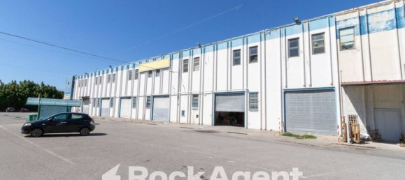 1-salle Propriété commerciale à Catanzaro, Italy No. 339945 2