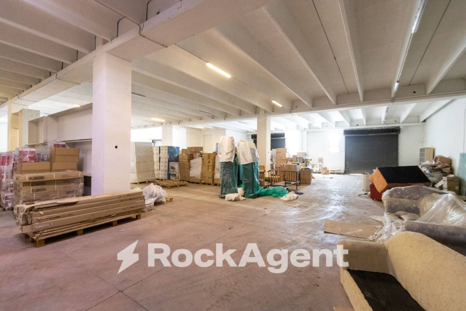 1-salle Propriété commerciale à Catanzaro, Italy No. 339945