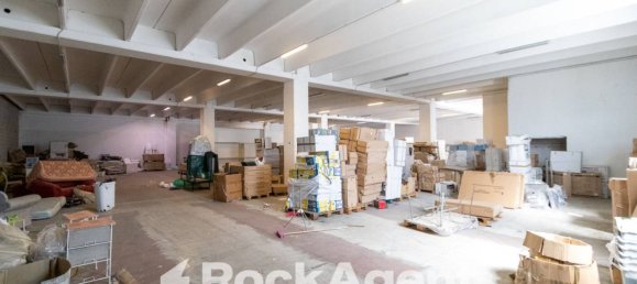 1-salle Propriété commerciale à Catanzaro, Italy No. 339945 4