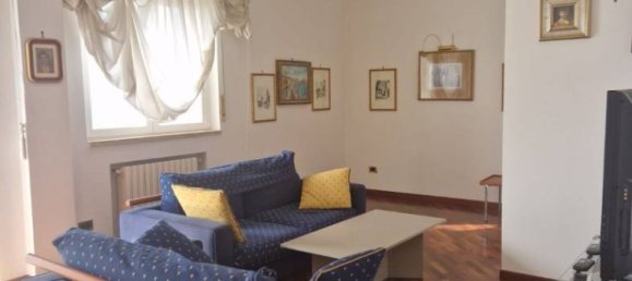 3 bedrooms Apartment in Taranto, Italy No. 41157 9