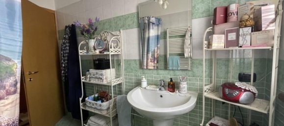 Квартира с 2 комнатами в Казирате д’Адда, Италия № 89979 14