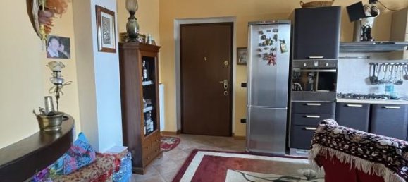 Квартира с 2 комнатами в Казирате д’Адда, Италия № 89979 11