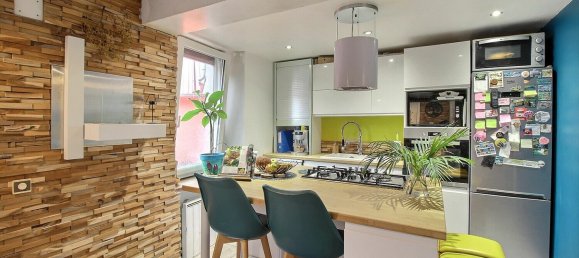 2 bedrooms House in Gallardon, France No. 230325 4