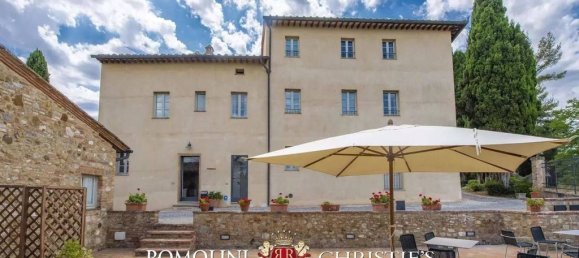 24 bedrooms Villa in San Gimignano, Italy No. 126760 2