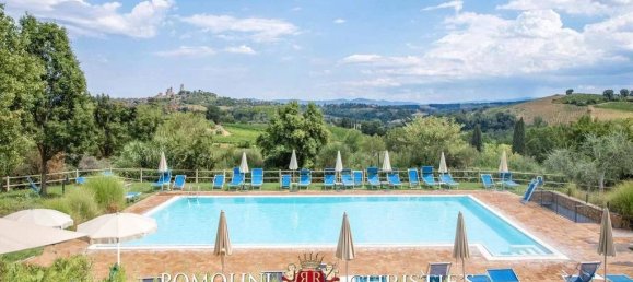 24 bedrooms Villa in San Gimignano, Italy No. 126760 17