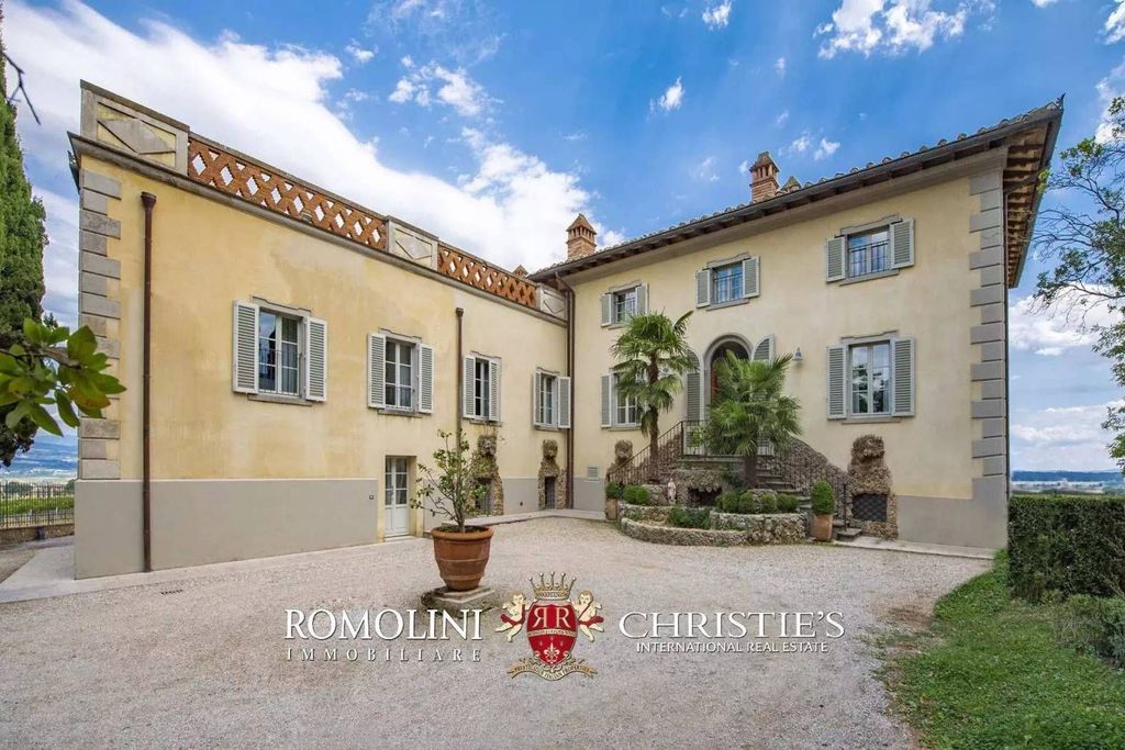24 bedrooms Villa in San Gimignano, Italy No. 126760
