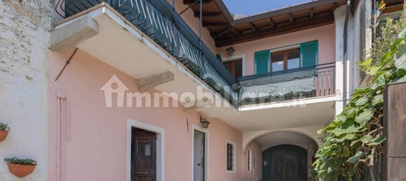 3 Schlafzimmer Wohnung in Laveno-Mombello, Italy, Nr. 354447 10