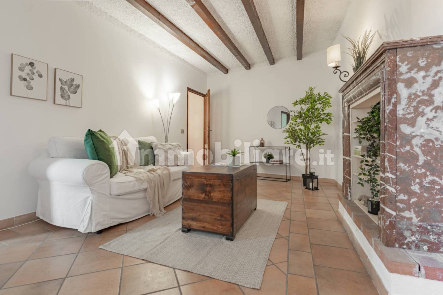 3 Schlafzimmer Wohnung in Laveno-Mombello, Italy, Nr. 354447