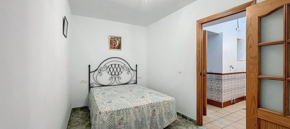Adosado de 4 dormitorios en Archez, Spain No. 57303 9