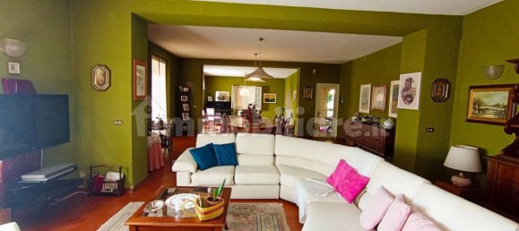 Вилла с 6 спальнями в Лучиньяно, Италия № 356263 14