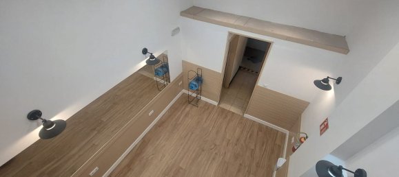 81m² Commercial property in Santander, Spain No. 149851 6