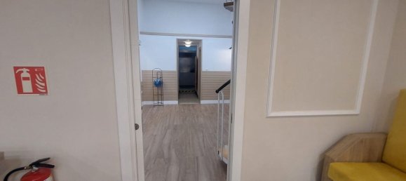 81m² Commercial property in Santander, Spain No. 149851 10