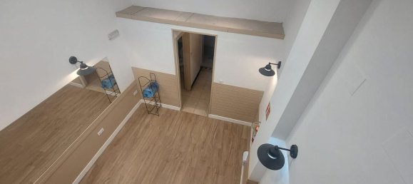 81m² Commercial property in Santander, Spain No. 149851 5