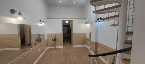 81m² Commercial property in Santander, Spain No. 149851 13