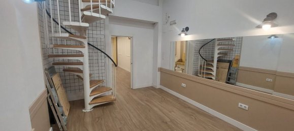 81m² Commercial property in Santander, Spain No. 149851 8