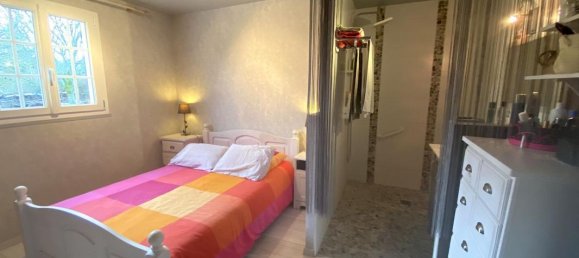 5 bedrooms House in Fleury, France No. 160298 10