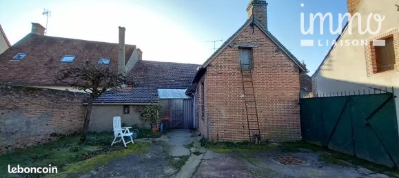 Casa T2 em Selles-Saint-Denis, France N.º 87395 2