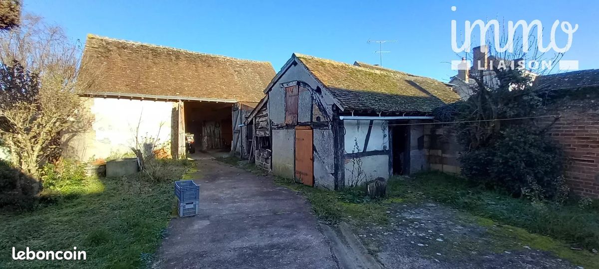 Casa T2 em Selles-Saint-Denis, France N.º 87395