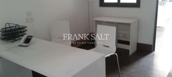 70m² Office in Marsaskala, Malta No. 12111 2