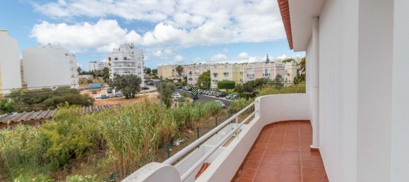 5 bedrooms Villa in Portimao, Portugal No. 197369 25