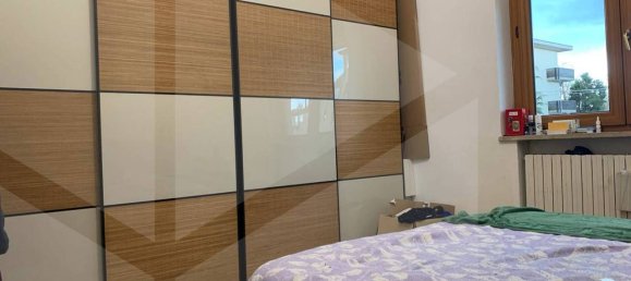 6 rooms Apartment in Vicenza, Italy No. 18572 10