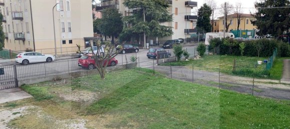 6 rooms Apartment in Vicenza, Italy No. 18572 7