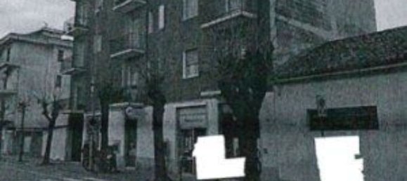 3-salle Appartement à Robbio, Italy No. 154909 2