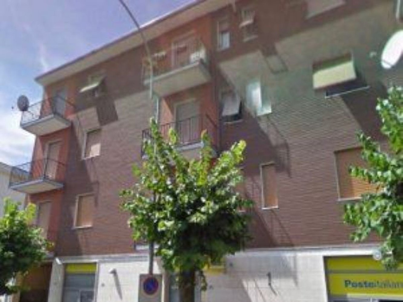 3-salle Appartement à Robbio, Italy No. 154909