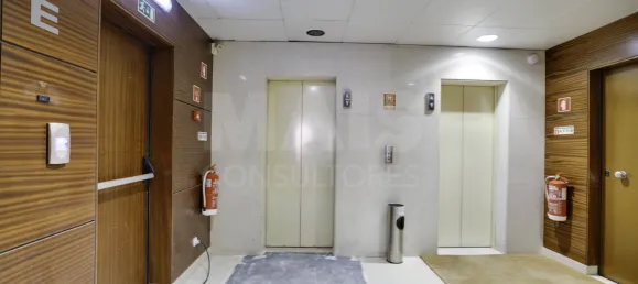 65m² Office in Lisbon, Portugal No. 134264 5