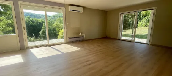 4 bedrooms Villa in Villemoirieu, France No. 321690 2